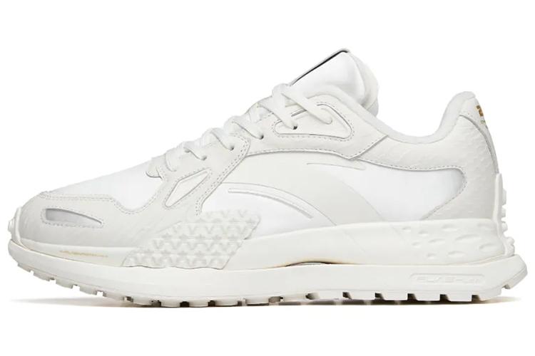 Кроссовки женские Anta 122215580A-1 белые