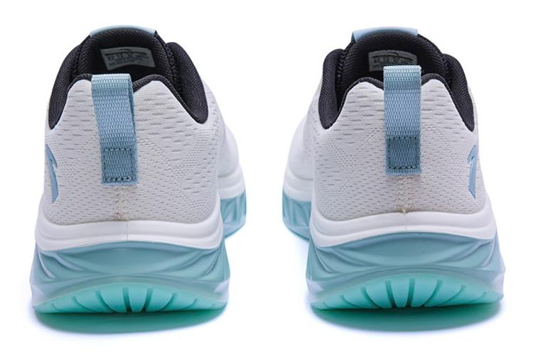 Кроссовки мужские ANTA Variety Training Collection 112217735S-2 белые, 40 EU