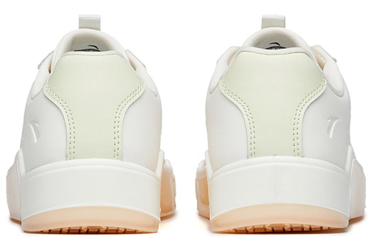 Кеды женские Anta Life Collection 122148072-1 белые с оранжевым, 36 EU