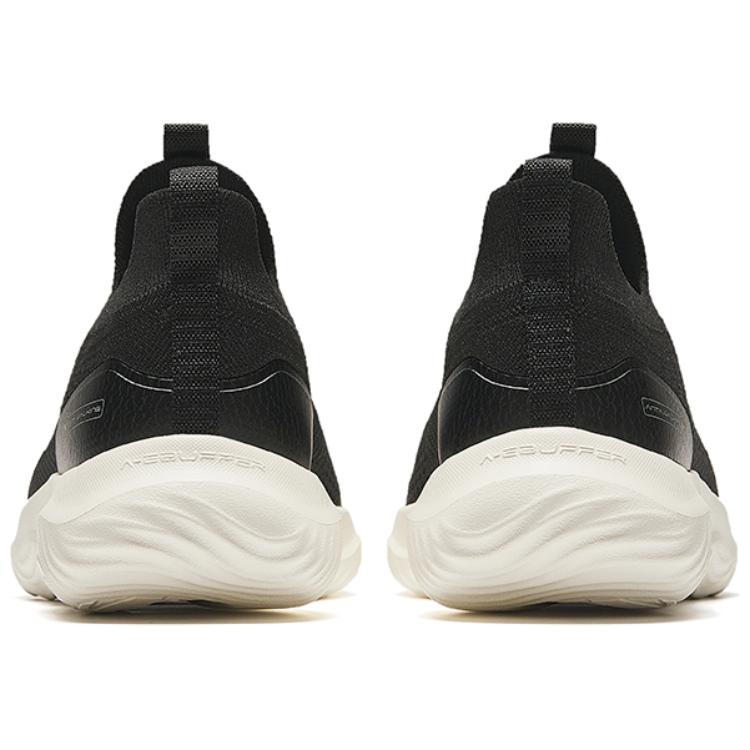 Кроссовки женские Anta 122437701-1 черные, 37.5 EU