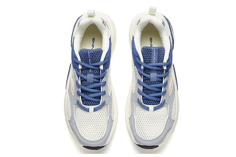 Кроссовки женские Anta 122025590-4 низкопрофильные, multicolor, 36 EU