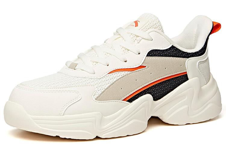 Кроссовки мужские Anta Life Collection 112038822-3 бело-черные, 40.5 EU