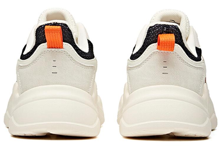 Кроссовки мужские Anta Life Collection 112038822-3 бело-черные, 40.5 EU