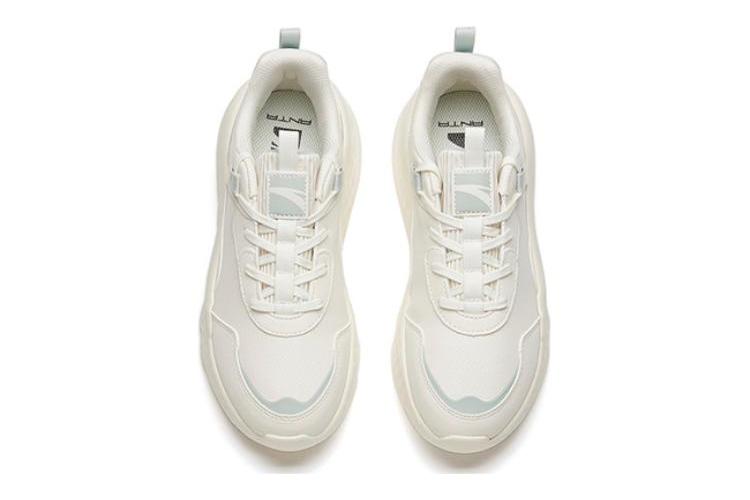 Кроссовки женские Anta Life Collection 122118843S-3 белые и зелёные, 38.5 EU