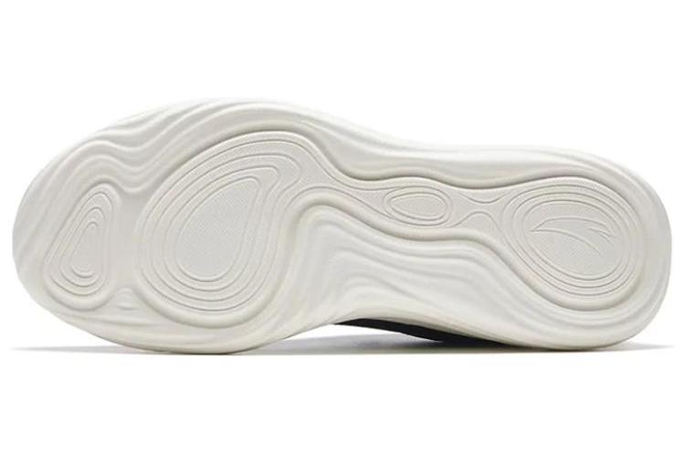 Кроссовки женские Anta 122337793-4 черные, 36 EU