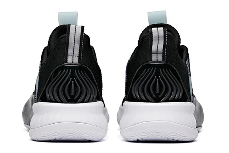 Кроссовки мужские ANTA Light Cavalry 6 черные, 44.5 EU