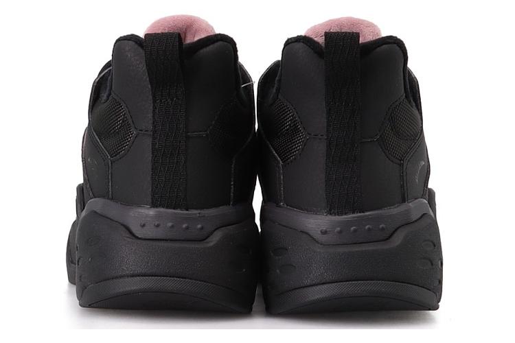 Кроссовки женские Anta 122148980-4 черно-фиолетовые, 35.5 EU