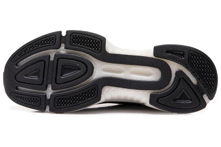 Кроссовки женские ANTA 122025520-12 черно-белые, 36 EU