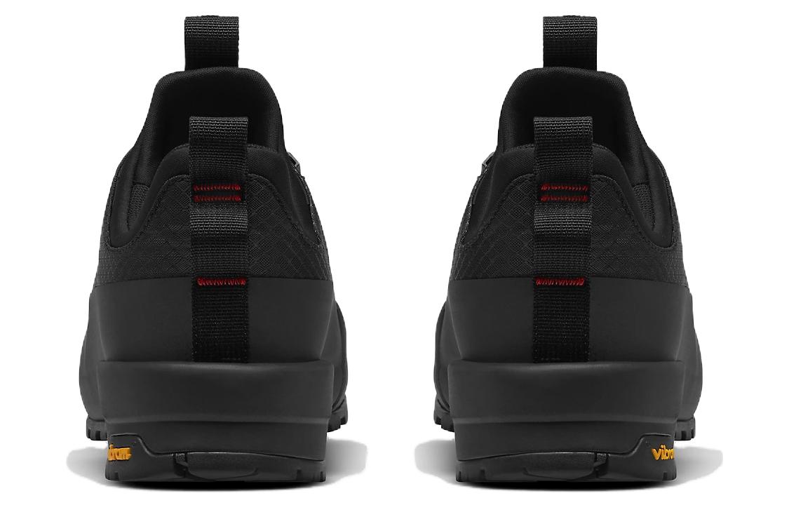 Спортивные ботинки THE NORTH FACE Glenclyffe Low Street Boots Vibram черные, 40 EU