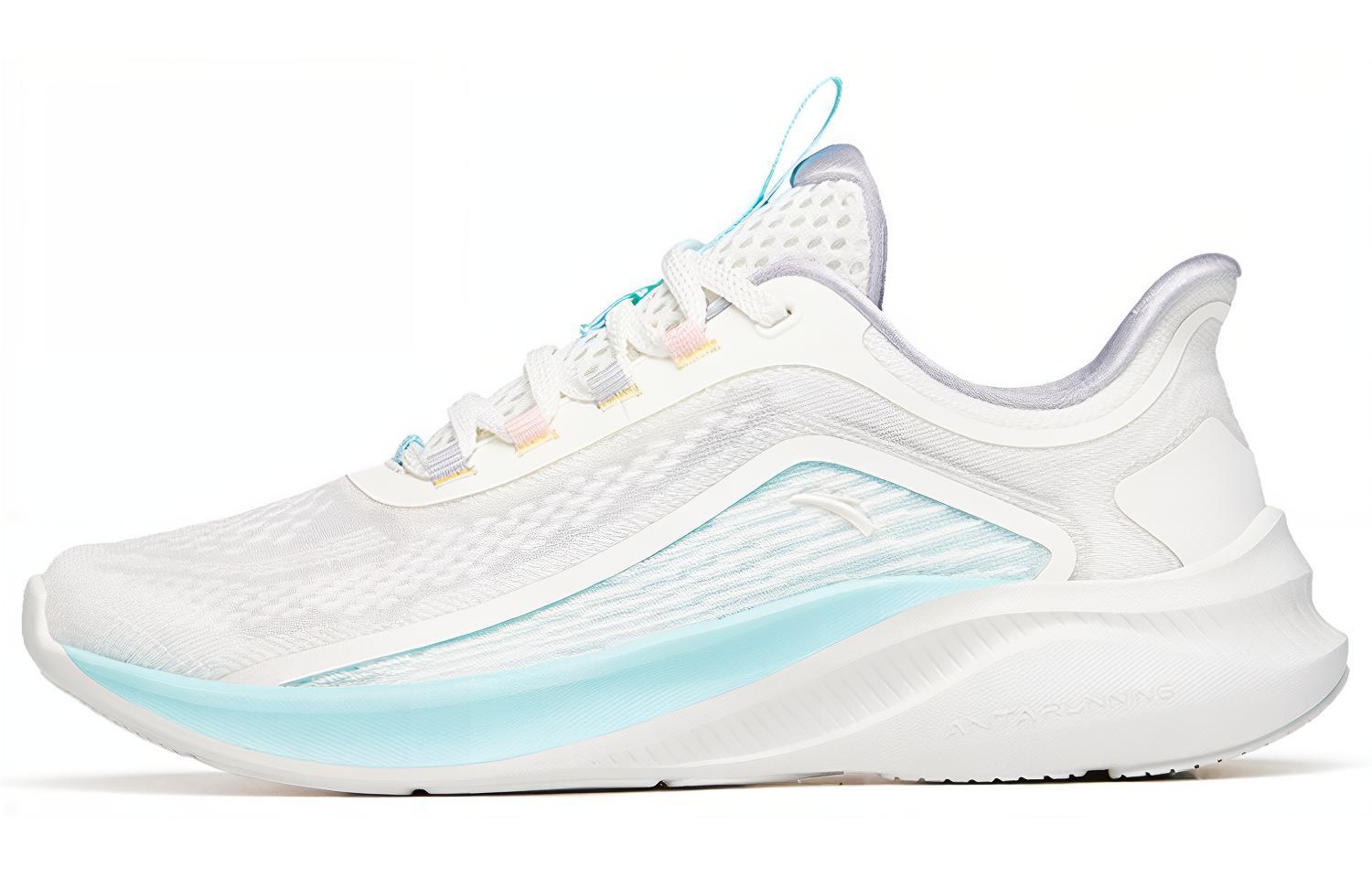 Кроссовки женские ANTA 922225581-2 белые с голубыми акцентами