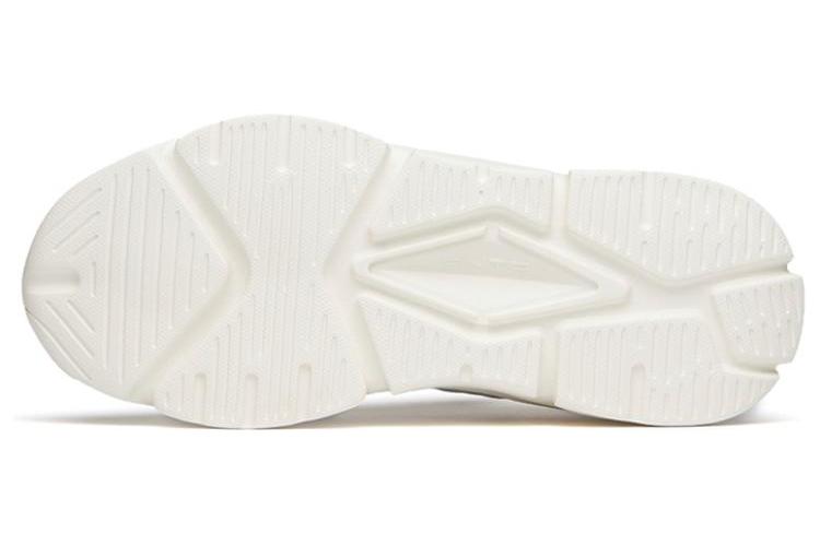 Кроссовки женские ANTA 922048820-8 белые, 36 EU