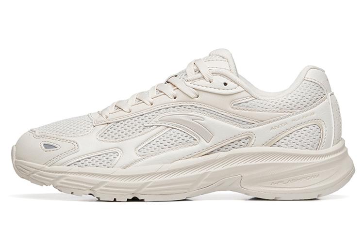 Кроссовки женские Anta AT953 серо-коричневые