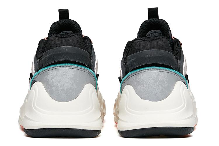 Кроссовки женские ANTA 122118883-4 черный/серый, 39 EU