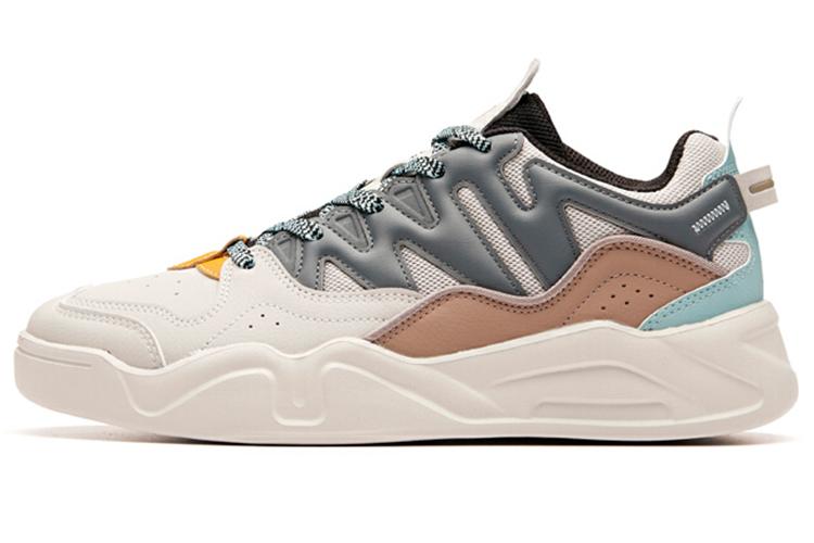 Кроссовки мужские Anta Life Collection 112018041-3 черно-серые