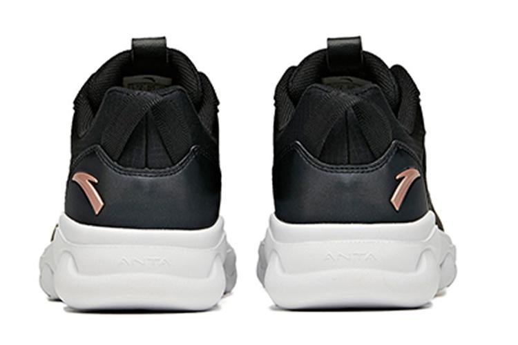 Кроссовки женские Anta 922115535-3 черные, 35.5 EU