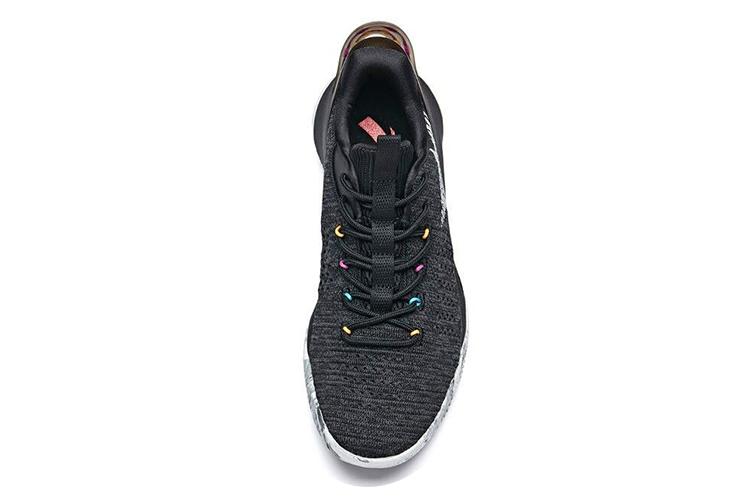 Кроссовки мужские Anta 3.0 Shock Absorbers черно-белые, 44.5 EU