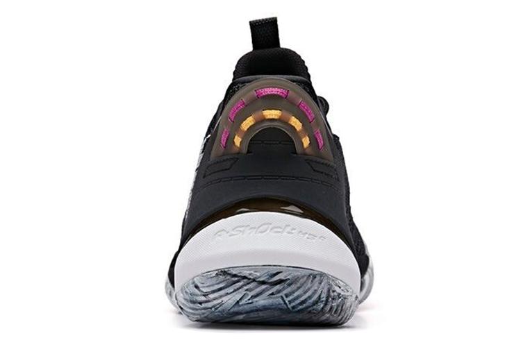 Кроссовки мужские Anta 3.0 Shock Absorbers черно-белые, 44.5 EU