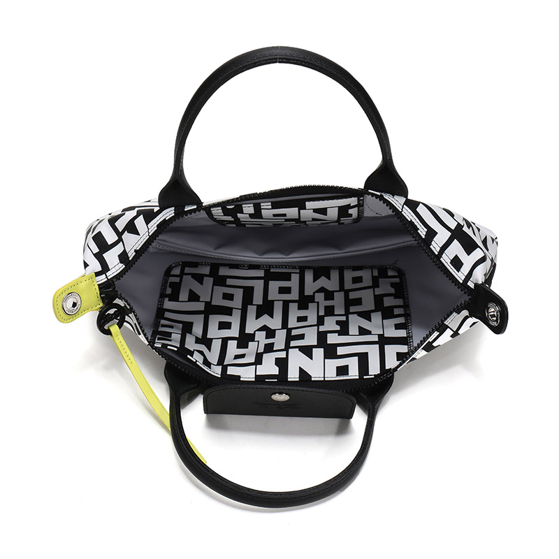 Сумка женская LONGCHAMP Fabric Dumpling Bag черно-белая