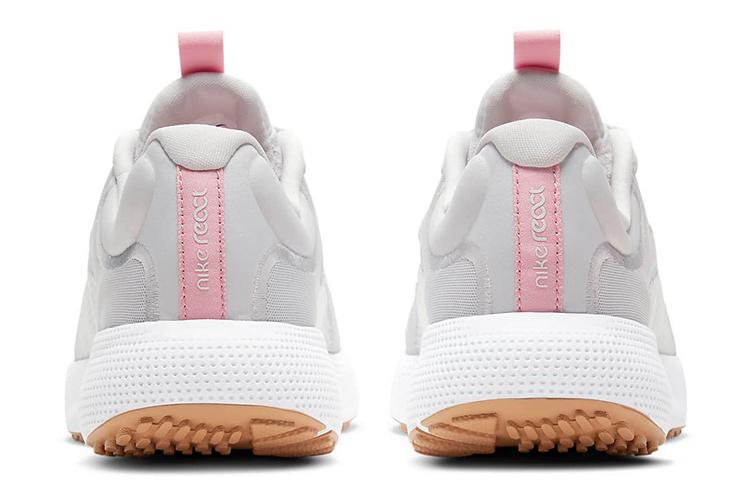 Кроссовки женские Nike React Escape Run, vast grey pink glaze, 42 EU