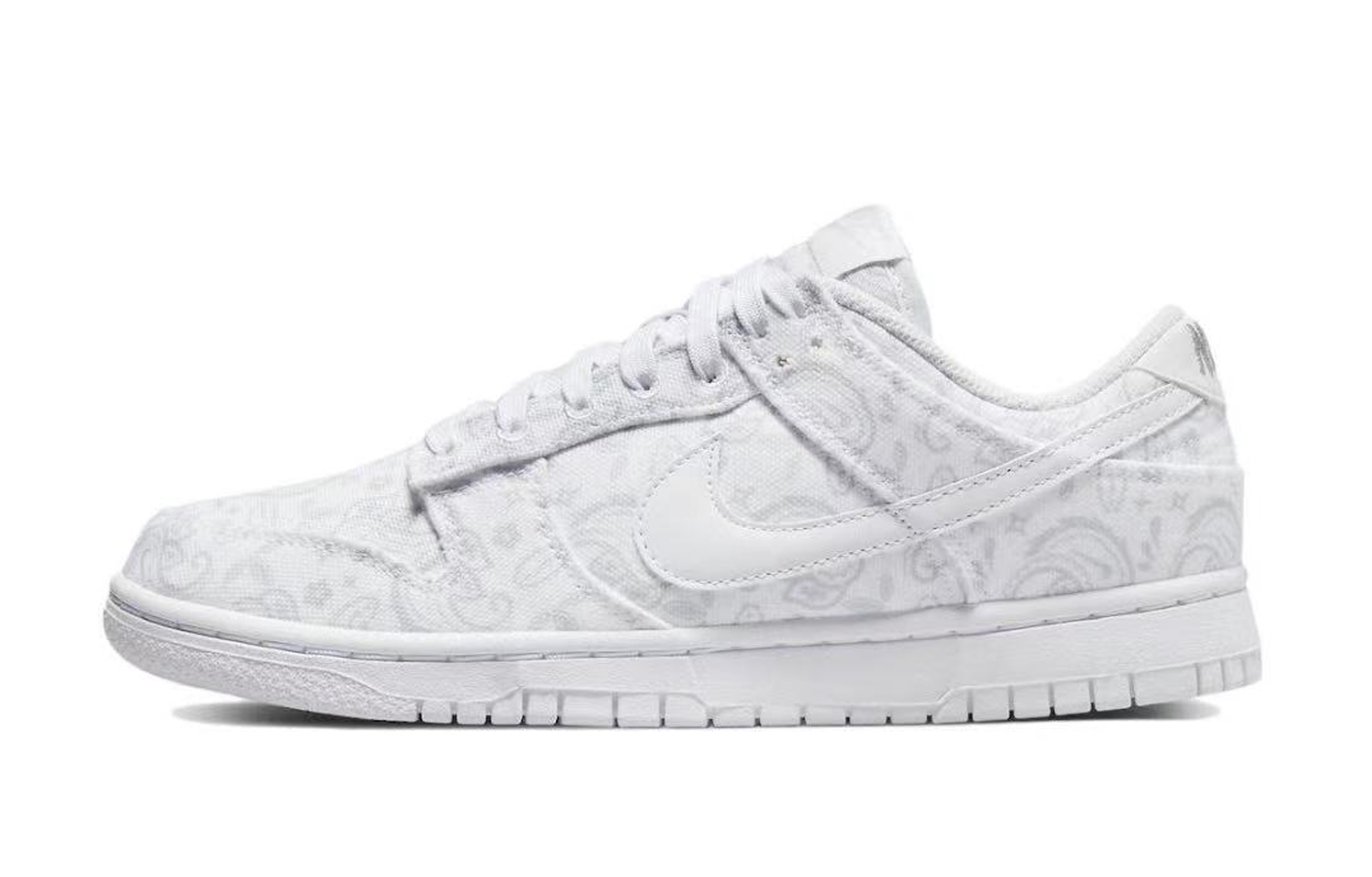Кеды женские Nike Dunk Smart Fruit Cheese Matcha Low-Top белые, 38.5 EU