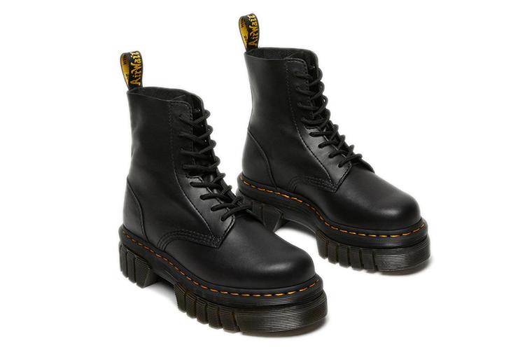 Ботинки женские Dr. Martens Audrick Leather Platform черные, 39 EU