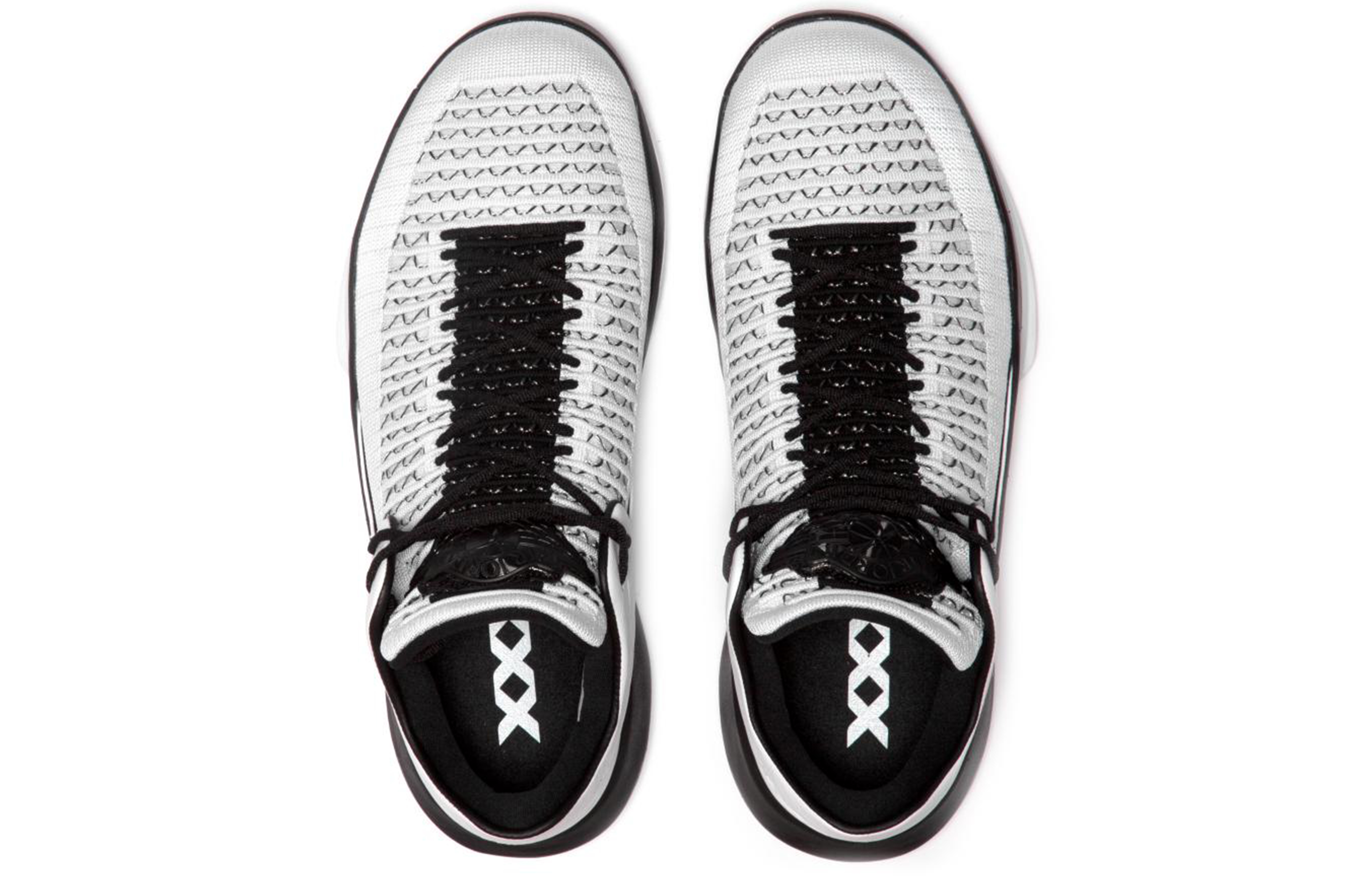 Кроссовки мужские Jordan Xxxii Low Wing It белые, 42 EU