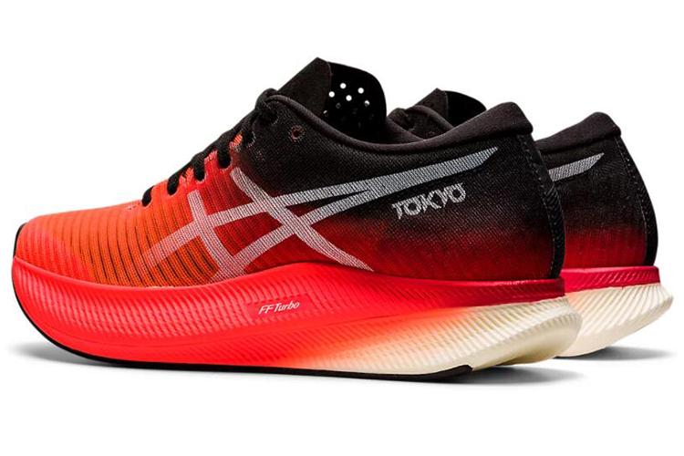 Кроссовки женские ASICS Metaspeed Sky Tokyo оранжево-черные, 37 EU