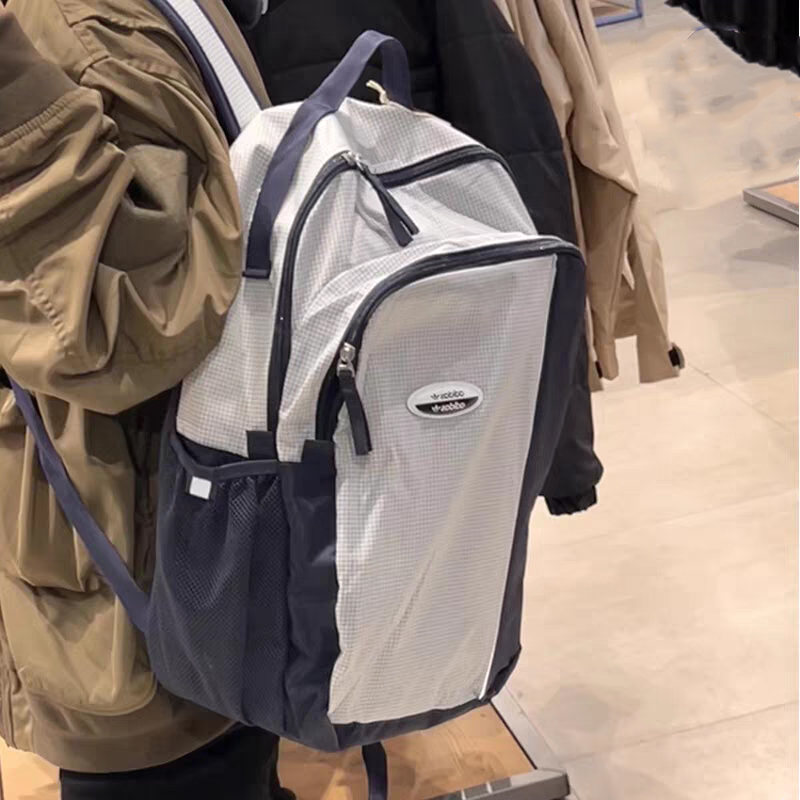 Рюкзак унисекс Adidas Originals HD9651 темно-серый, темно-синий