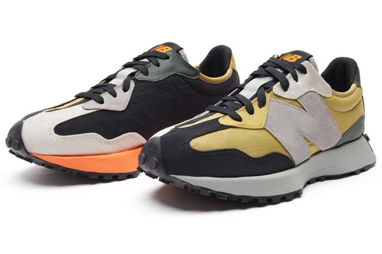 Беговые кроссовки мужские New Balance 327, золотые, 40.5 EU