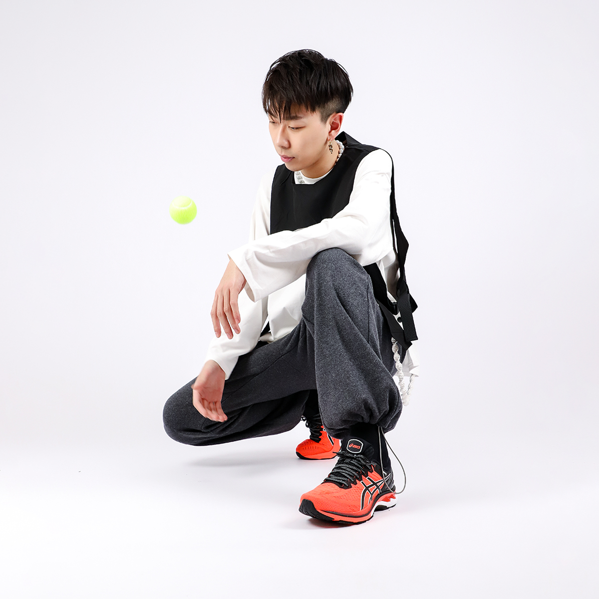 Кроссовки мужские ASICS Gel-Kayano 27 Tokyo оранжевые-черные, 45 EU