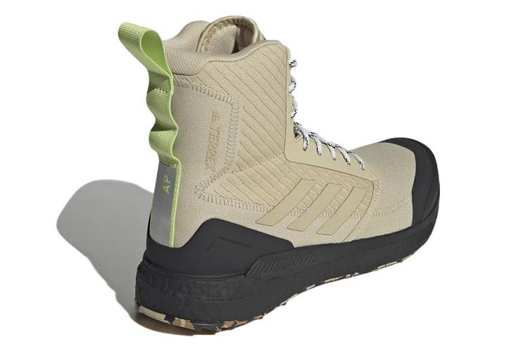 Спортивные ботинки унисекс Adidas Terrex Free Hiker Xpl multicolor, 42 EU