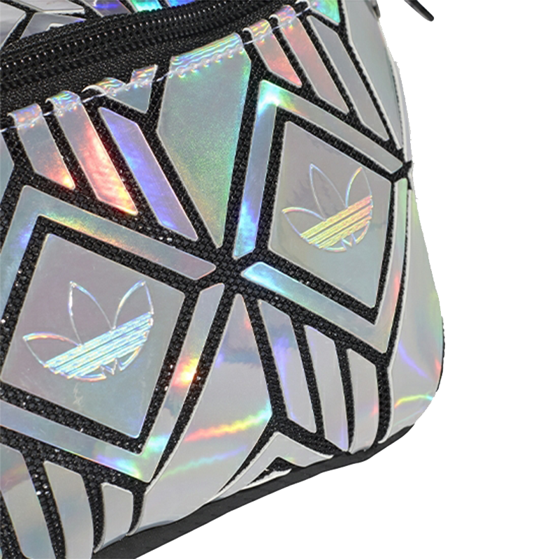 Поясная сумка женская Adidas Originals GE5452 серебристая