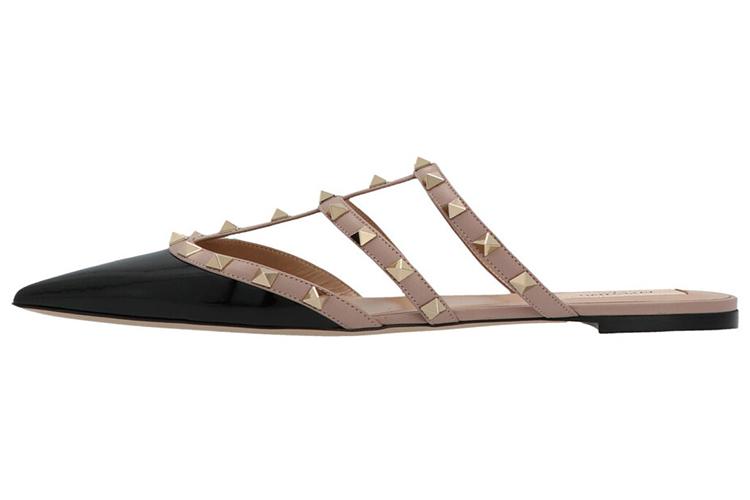 Шлепанцы женские Valentino Garavani Rockstud черные, 36 EU