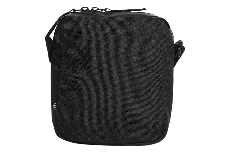 Сумка унисекс Adidas Originals IB9314 черная