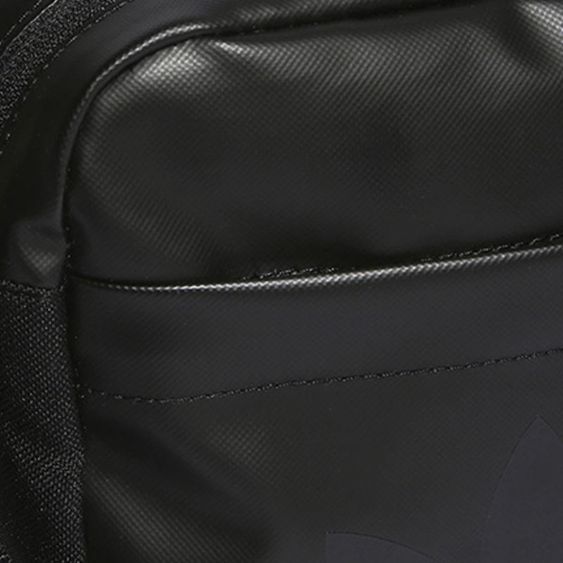 Сумка унисекс Adidas Originals IB9314 черная