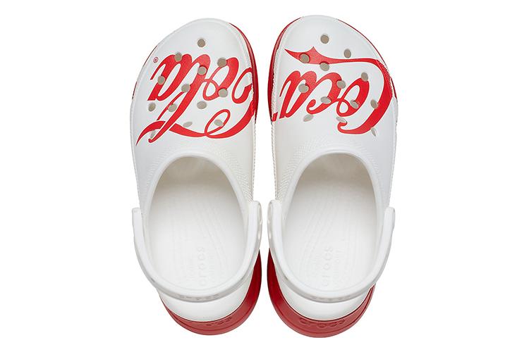 Шлепанцы женские Crocs Coca Cola X Classic Bae Clog 90s белые-красные, 34-35 EU