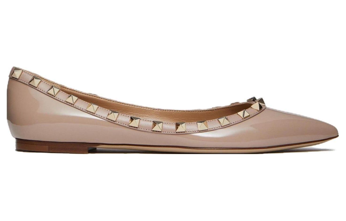 Босоножки женские Valentino Rockstud лакированные, nude-gold, 36 EU