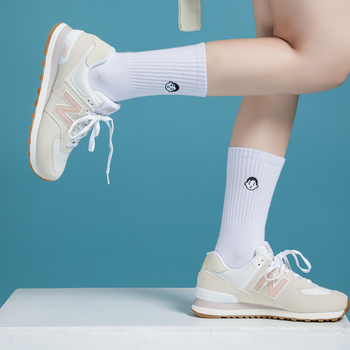 Кроссовки женские New Balance WL574NR2, sea salt rose water, 37 EU