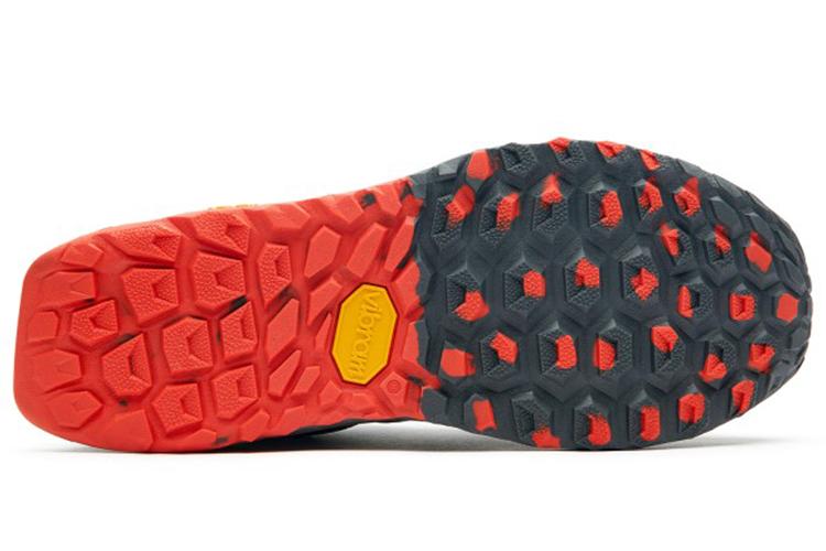 Кроссовки мужские New Balance Fresh Foam Hierro V6 черные, 37 EU