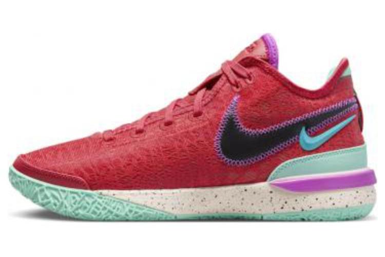 Кроссовки мужские Nike LeBron NXXT Gen Track красные, 44 EU