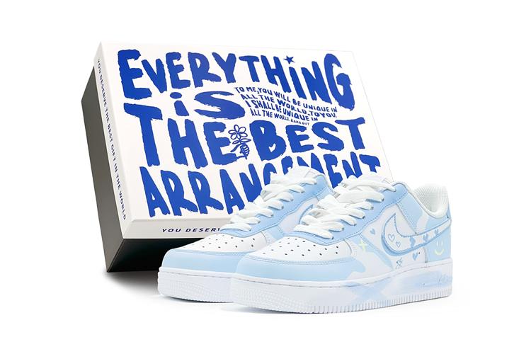 Кеды женские Nike Air Force 1 Low GS светло-голубые, 35.5 EU