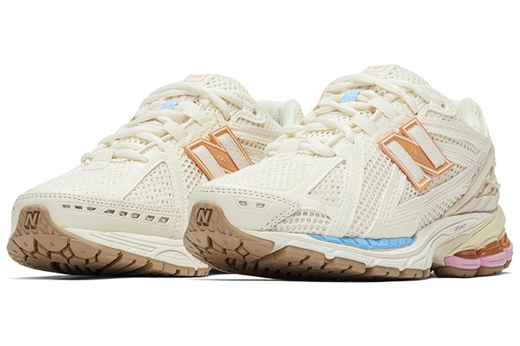 Кроссовки унисекс New Balance 1906R бежевые, 38 EU