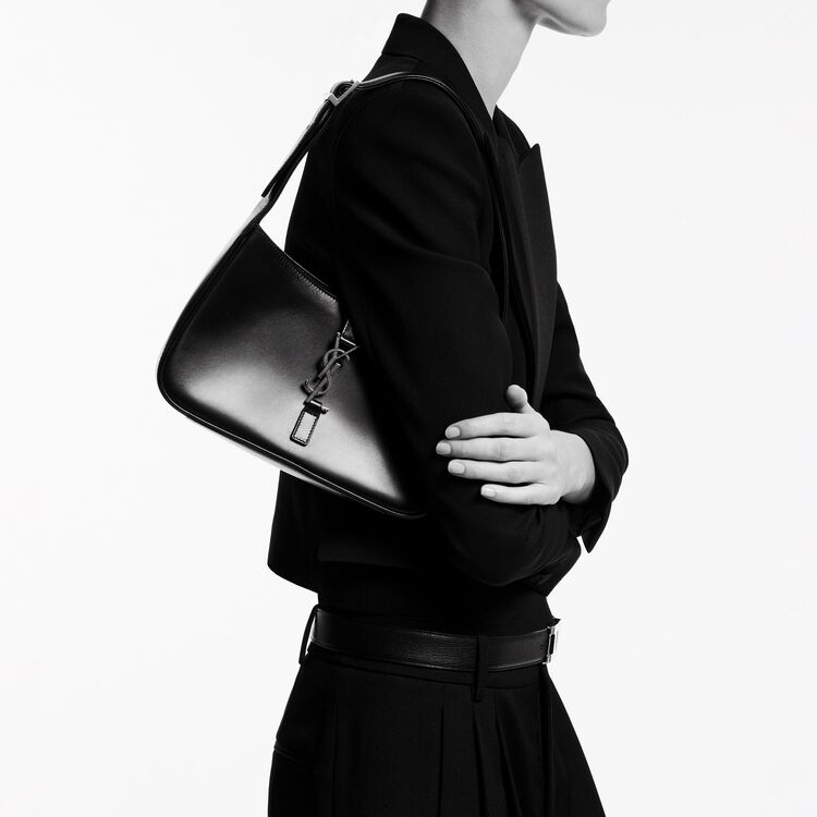 Сумка женская SAINT LAURENT LE5A7 черная, малый размер