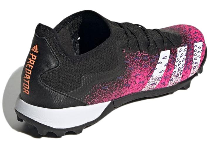 Футбольные бутсы мужские Adidas Predator Freak.3 Tf черные, 39 1/3 EU