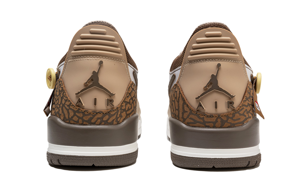 Кроссовки мужские Jordan Legacy 312 Low-Top Vintage белые и коричневые, 40 EU