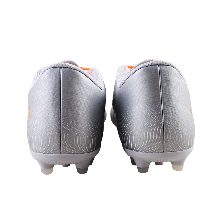 Футбольные бутсы PUMA Ultra 4.4 Mg Jr белые, 38 EU