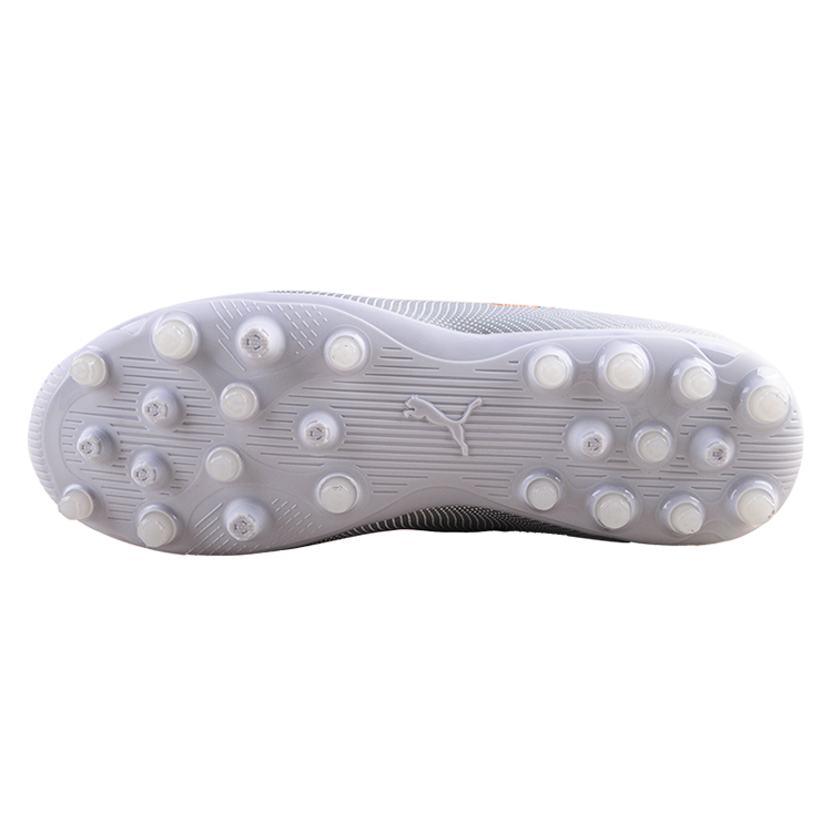 Футбольные бутсы PUMA Ultra 4.4 Mg Jr белые, 38 EU