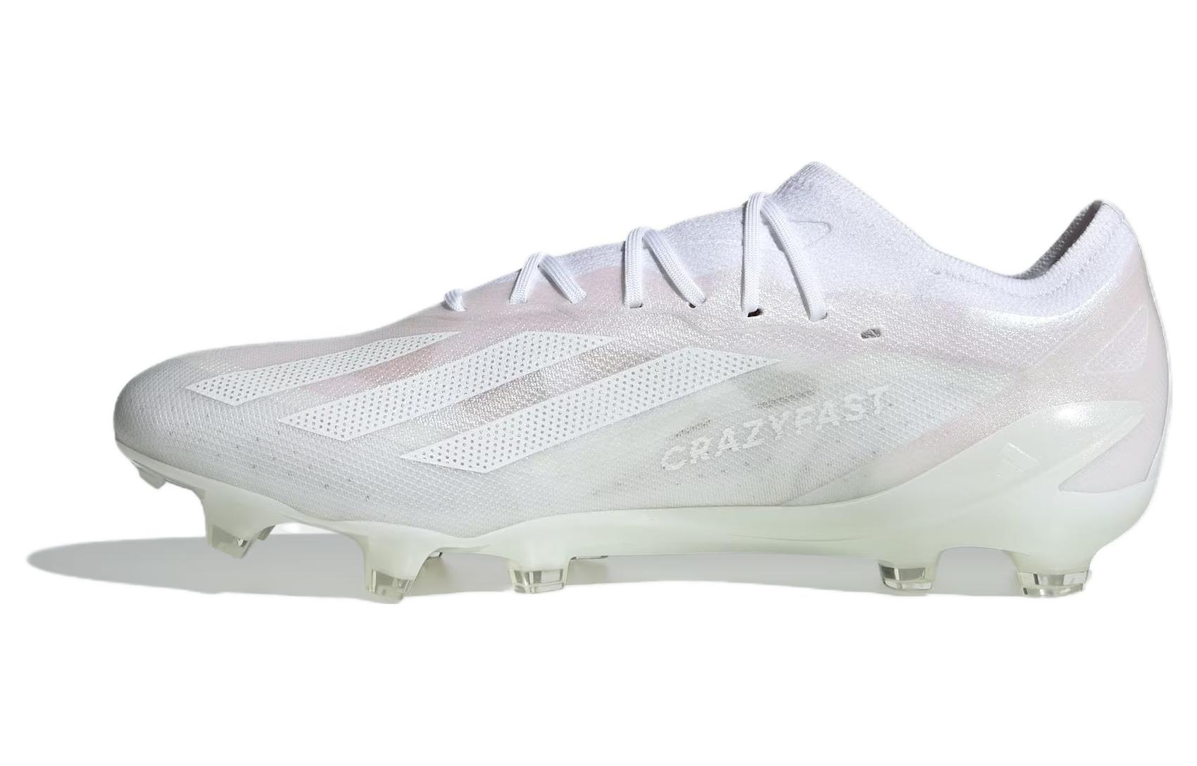 Футбольные бутсы унисекс Adidas Crazyfast.1 белые, 43 1/3 EU