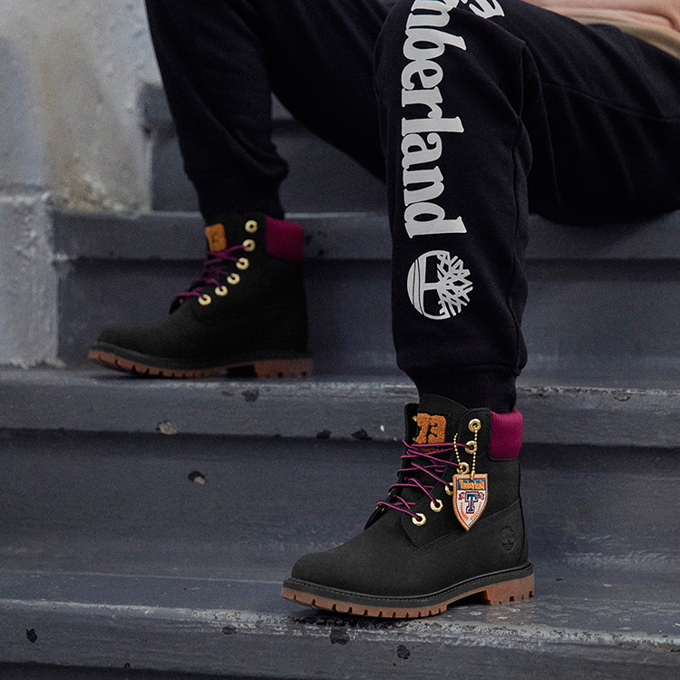 Ботинки женские Timberland Heritage 6 Inch Waterproof Boots черные, 35.5 EU