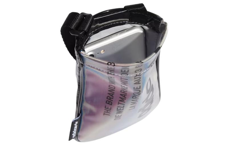 Чехол-аккумулятор Adidas Originals H17989 многоцветный